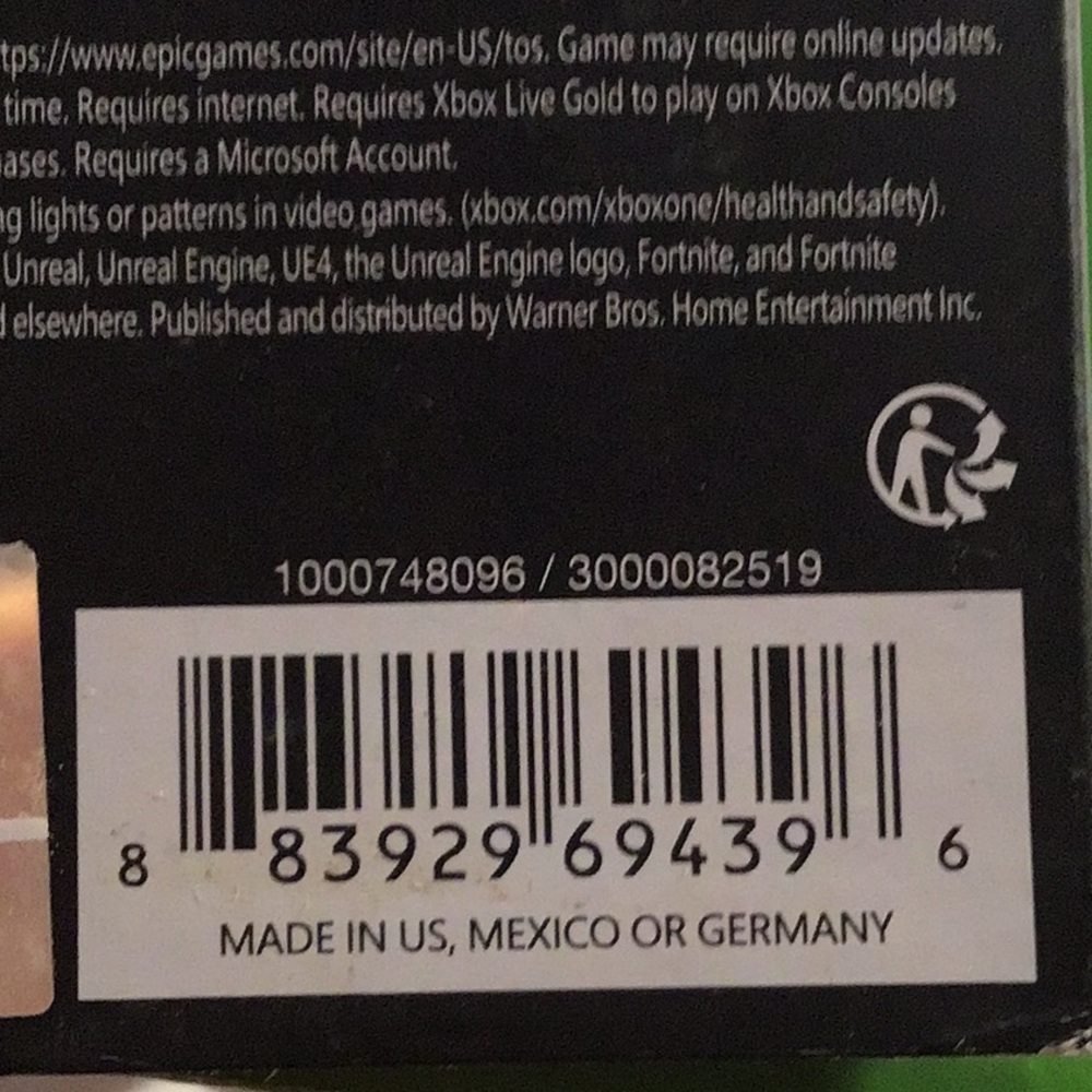 NEW X BOX S w FORTNITE & NBA2k20 - Picture 10 of 10